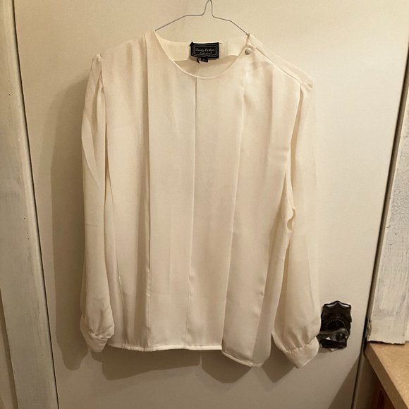 Lady Collins size small 8, cream blouse - Picture 1 of 5